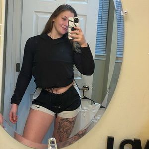 Lululemon Cropped Hoodie